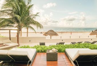 Casa Brisa y Mar has Balcony rooms
