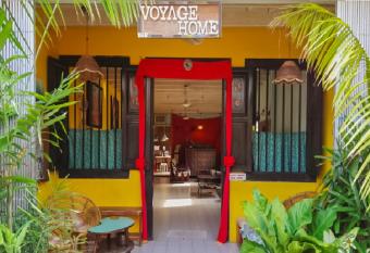 Voyage Home&Guesthouse allows 18 year olds to book a room
