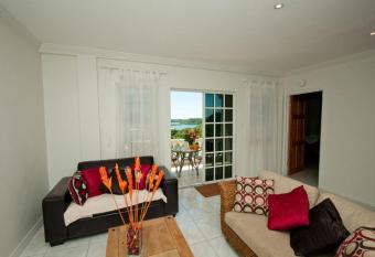 Woburn Villas has Balcony rooms