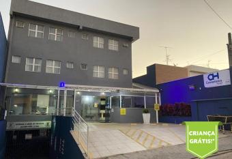 VOA Convenience Hotel allows 18 year olds to book a room