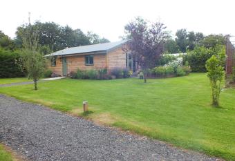 The Potting Shed And The Garden Shed Self Catering allows 18 year olds to book a room
