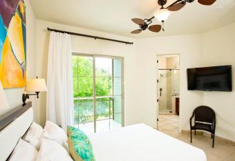 The Resort at Schlitterbahn has Balcony rooms