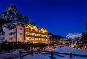 Hotel Gran Fanes has Balcony rooms