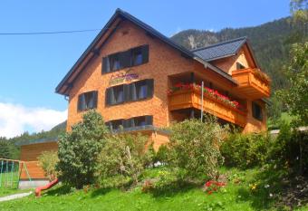 Haus Br  gga has Balcony rooms