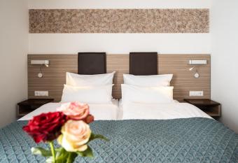 Hotel Drei Rosen has Balcony rooms