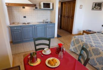 Residence Les Nigritelles has Balcony rooms