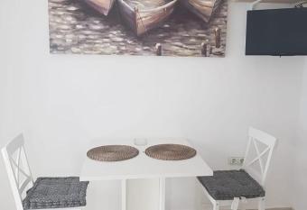 Apartmani Ana has Balcony rooms