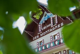 L Echo des Montagnes allows 18 year olds to book a room