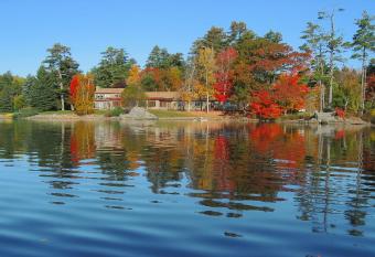 Alamoosook Lakeside Inn Orland allows 18 year olds to book a room