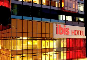 Ibis Hong Kong Central & Sheung Wan allows 18 year olds to book a room