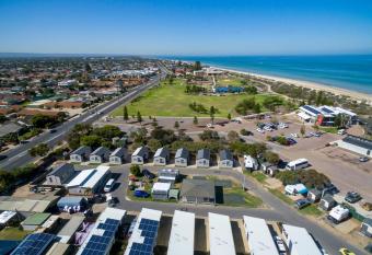 Discovery Parks - Adelaide Beachfront has Balcony rooms