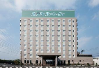 Hotel Route-Inn Handakamezaki has Smoking rooms