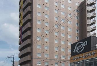 Hotel Route-Inn Toki has Smoking rooms