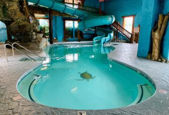 Riverchase Lodge has Balcony rooms