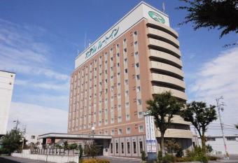 Hotel Route-Inn Suzuka has Smoking rooms