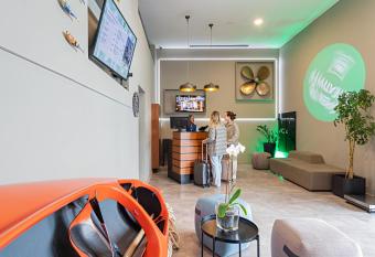 Ibis Styles Lisboa Centro Liberdade NE has Balcony rooms