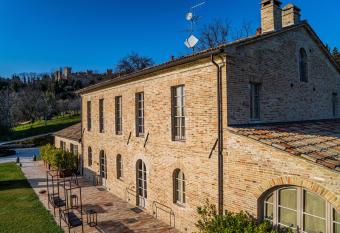 Terra di Gradara allows 18 year olds to book a room