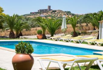 Monte da Boa Vista - Descanso Perfeito has Balcony rooms