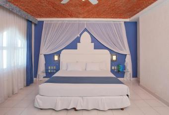 Villa Bejar Cuernavaca has Balcony rooms