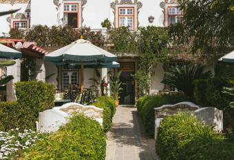 Pergola Boutique Hotel allows 18 year olds to book a room