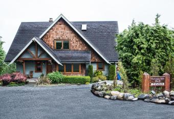 Shawnigan Hills Guest Suite allows 18 year olds to book a room