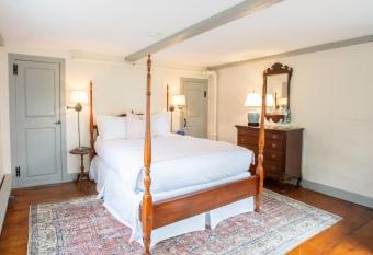 Anchor Inn allows 18 year olds to book a room