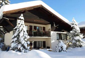 R  sidence Chalet La Barallette - Esc Appart has Balcony rooms