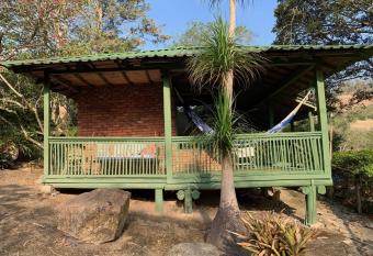 La Trini allows 18 year olds to book a room