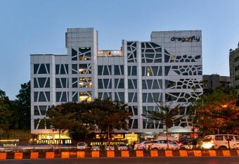 Dragonfly Hotel- The Art Hotel has Smoking/Balcony rooms