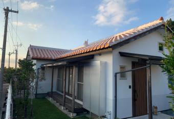                          allows 18 year olds to book a room