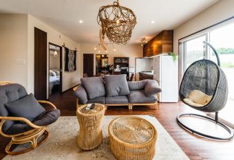 BB Wakugawa Terrace allows 18 year olds to book a room