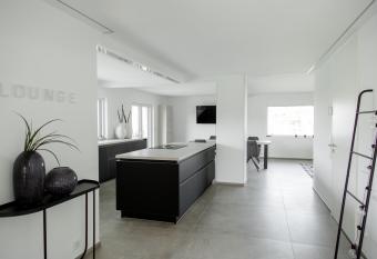 Einzigartiges Loft von Loftalive allows 18 year olds to book a room