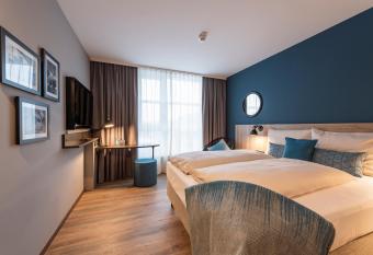 HARBR. hotel Heilbronn has Balcony rooms