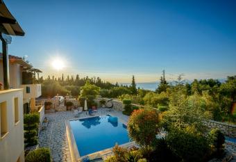 Ionian Villas has Balcony rooms