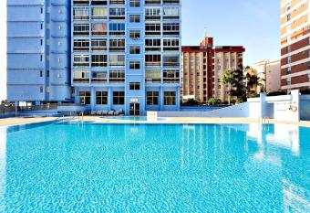 ApartBeach Candelaria has Balcony rooms