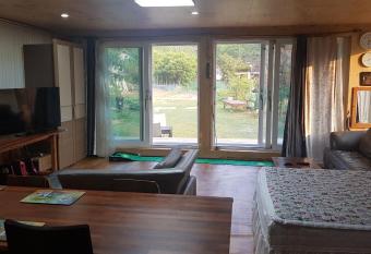 Calmming in Forest has Balcony rooms