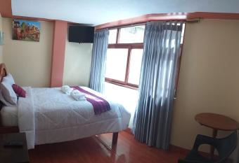 Machu Picchu Lodging II allows 18 year olds to book a room