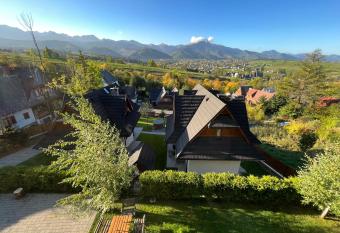 Hole has Balcony rooms