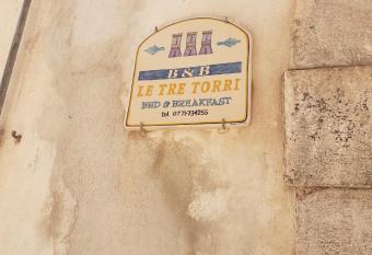 le tre torri has Balcony rooms