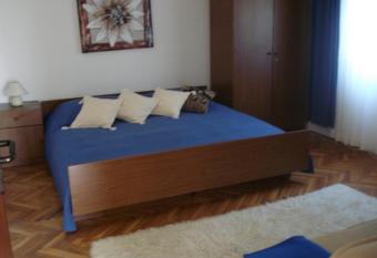 Apartments Xenia has Balcony rooms