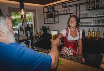 Haus Vilgrassa has Balcony rooms