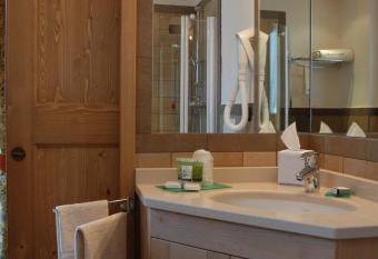 Affittacamere Lou Ressignon has Balcony rooms