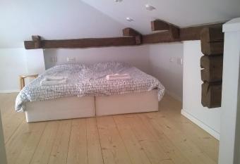 Uniikki talo kirjastosilta - Unique house at centre has Balcony rooms