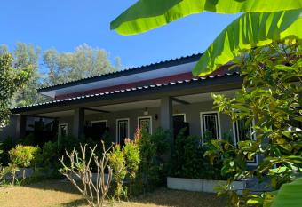 Buncha Place allows 18 year olds to book a room