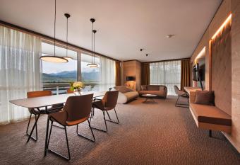 Rikli Balance Hotel     Sava Hotels & Resorts has Balcony rooms