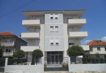 Villa Braho 1 has Balcony rooms