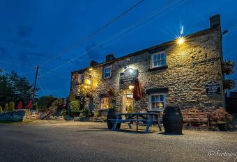 Bolton arms downholme allows 18 year olds to book a room