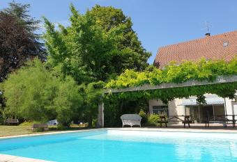 De passage chez Lili has Balcony rooms