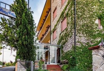 Hotel Colucci has Balcony rooms