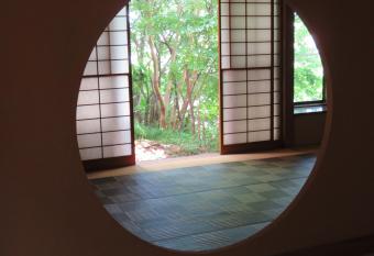 Hostel Kamakura has Balcony rooms